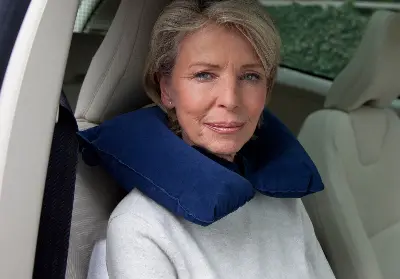 Produktdetails: Reise Nackenkissen blau aufblasbar Produktbild Reise Nackenkissen blau aufblasbar