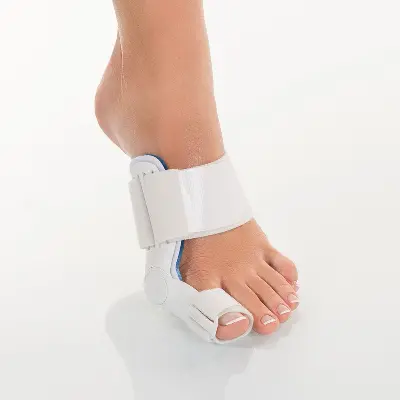 Produktdetails: Hallufix Hallux Valgus Schiene mit Gelkissen Produktbild Hallufix Hallux Valgus Schiene mit Gelkissen