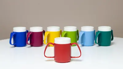 Produktdetails: ORNAMIN 2-Henkel-Becher mit Trink-Trick Modell 815 Produktbild ORNAMIN 2-Henkel-Becher mit Trink-Trick Modell 815