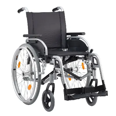 Produktdetails: Leichtgewichtrollstuhl Pyro Start Plus Produktbild Leichtgewichtrollstuhl Pyro Start Plus