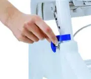 Dusch- und Toilettenrollstuhl Aquatec Ocean, Sitzhöhenverstellung Zusätzliches Produktbild für Dusch- und Toilettenrollstuhl Aquatec Ocean Ergo